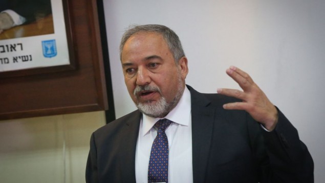 Liberman: Hamás tiene “mucho menos” que 15 túneles en Israel