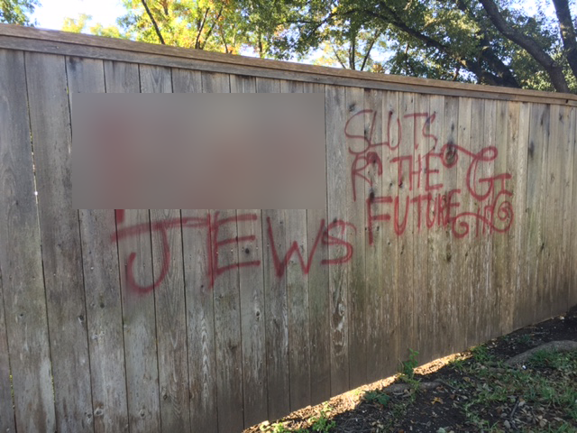 Pintada antisemita Austin