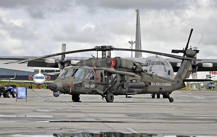 AH-60L_Arpía_III_FAC4129_(5174258254)