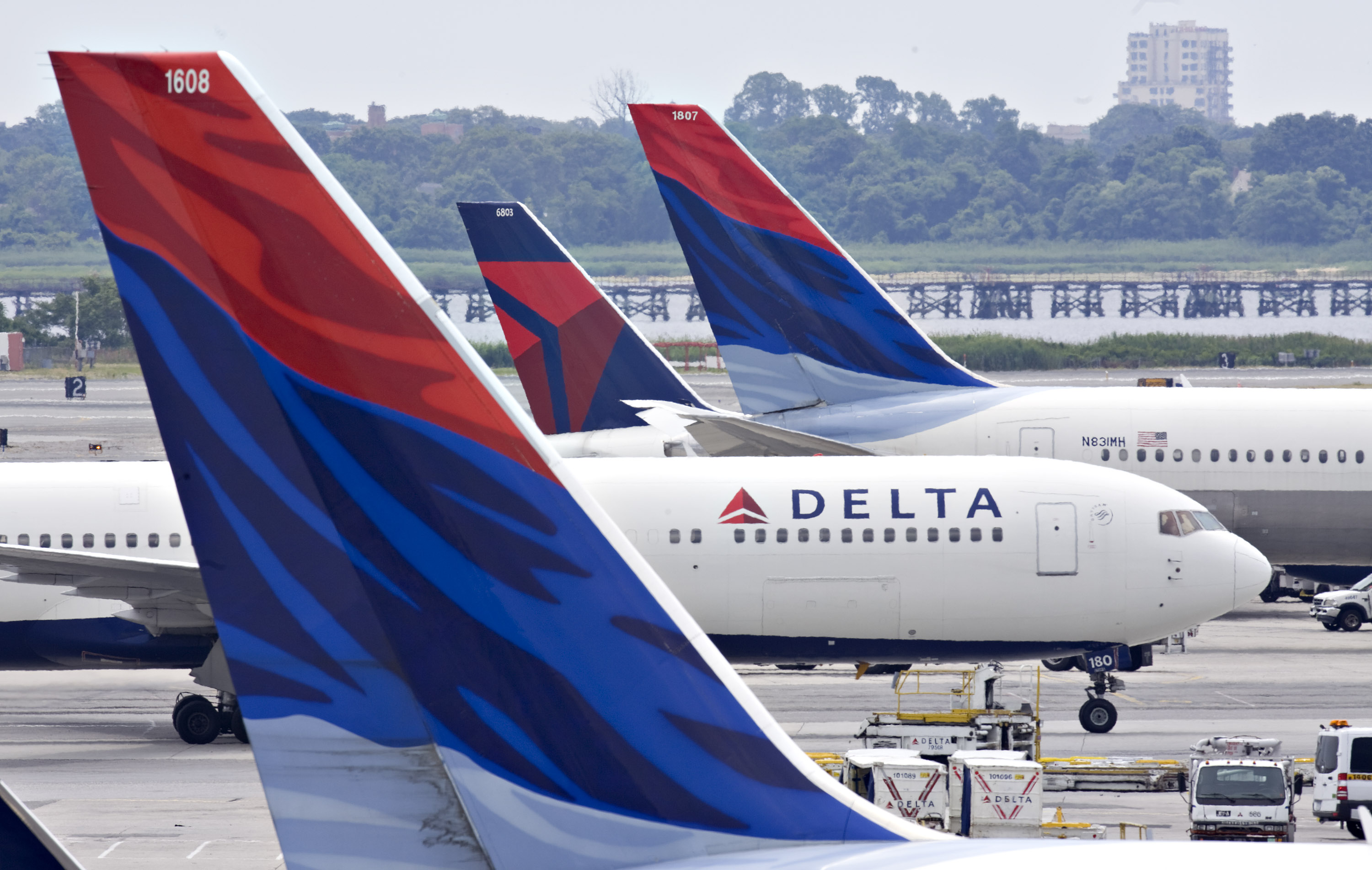 Delta aviones