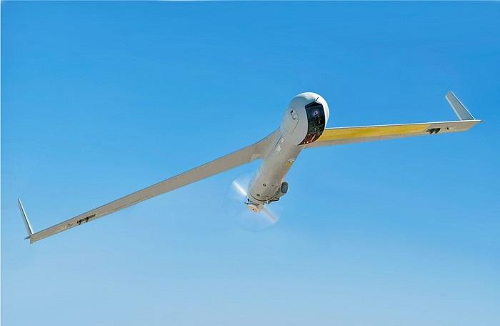 1200px-US_Navy_1005268-N-RC844-159_A_Scan_Eagle_Unmanned_Aerial_Vehicle_(UAV)