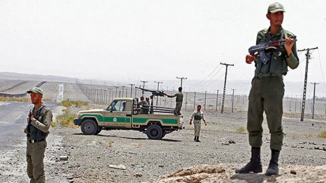 iran-border-guards-640×359