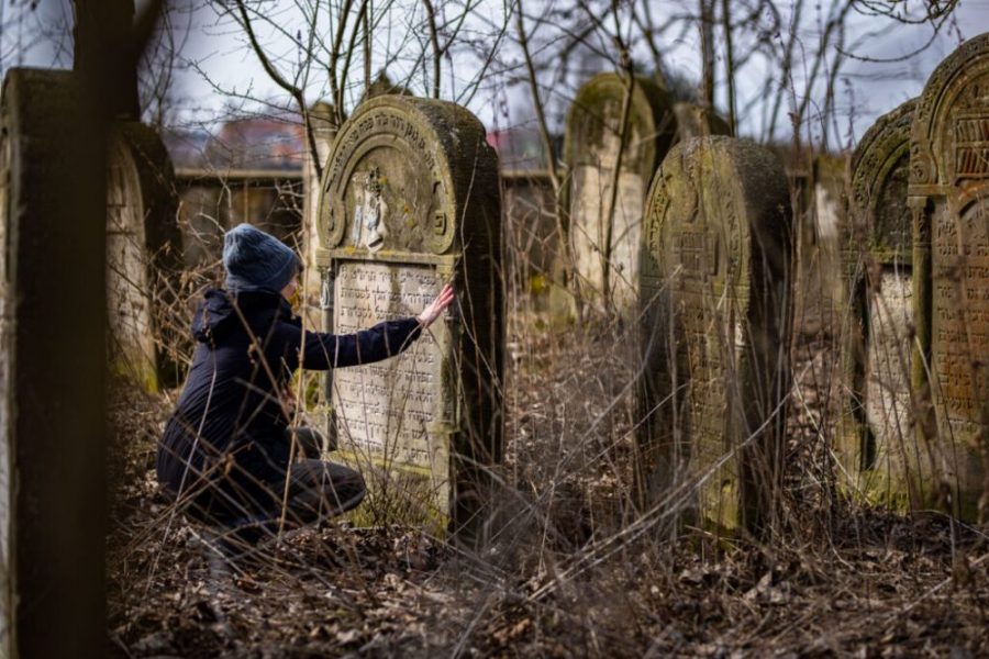 Los cementerios judíos de Europa Central y Oriental