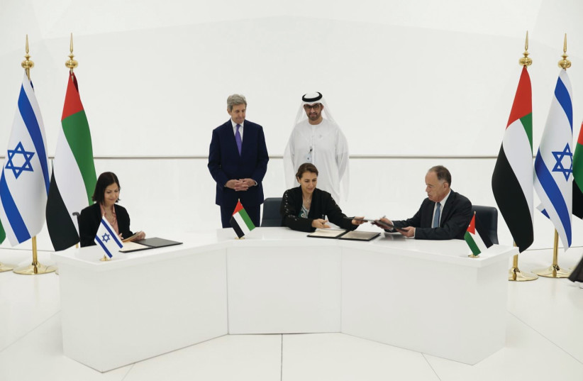 La ministra de Energía de Israel, Karin Elharrar, firma esta semana en Dubai un acuerdo de cooperación climática con Jordania.