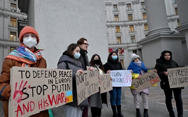 UKRAINE-RUSSIA-CONFLICT-PROTEST