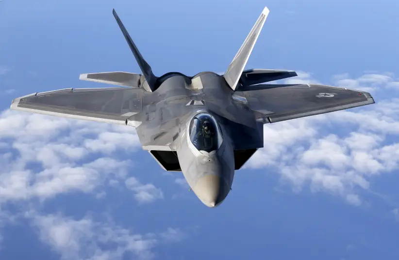 f22