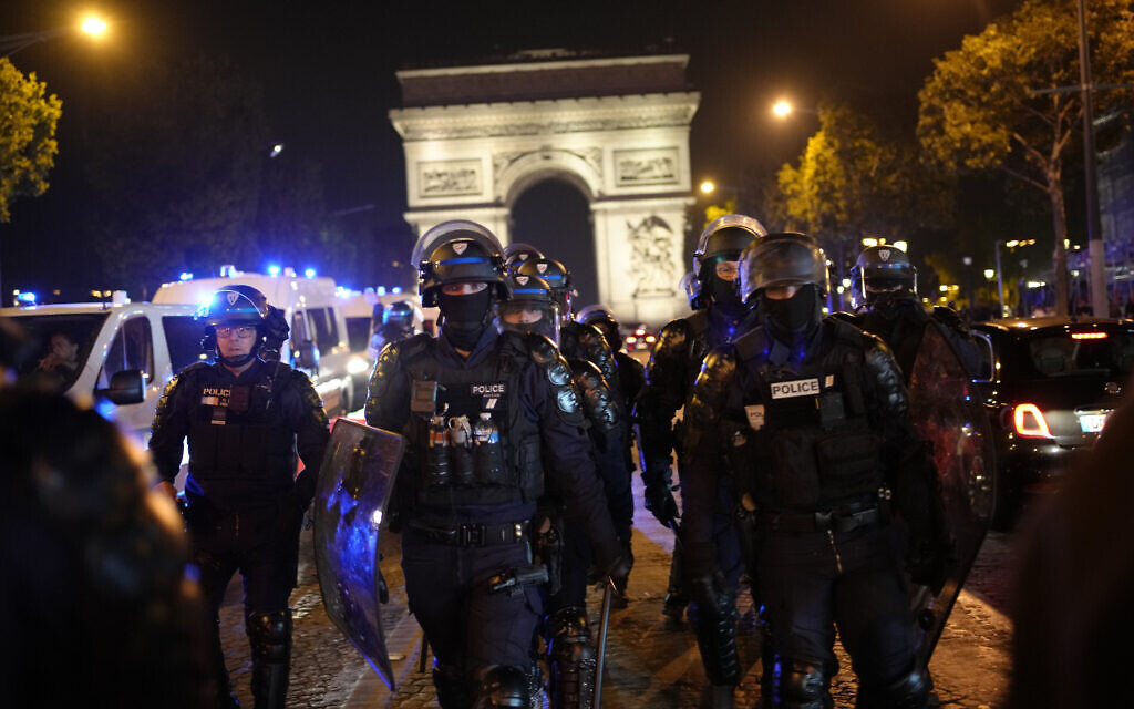 paris
