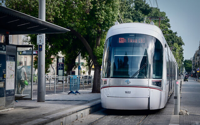 F230816AVS01-e1692334460264-640×400