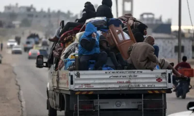 Civiles palestinos evacuados