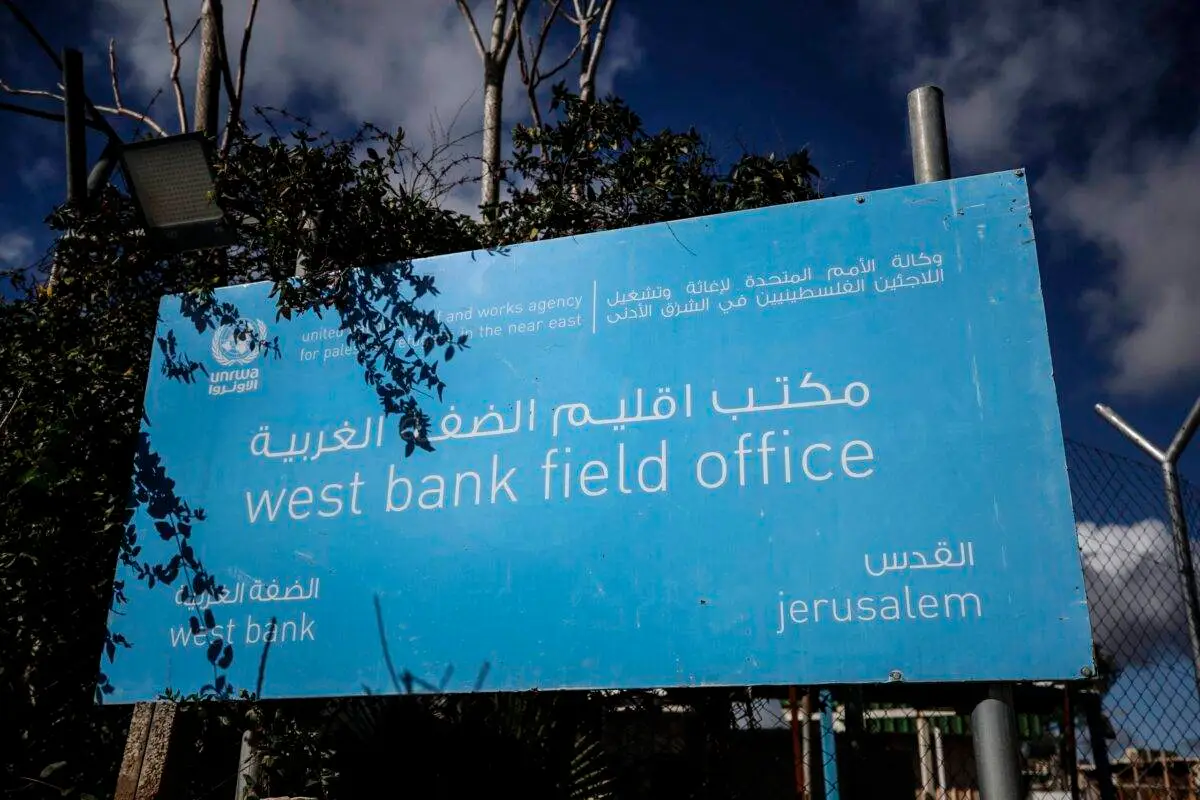 AA-20240130-33570856-33570855-UNRWA_CONTINUES_TO_WORK_IN_ITS_OFFICE_BUILDING_IN_JERUSALEM-scaled-e1707215669450