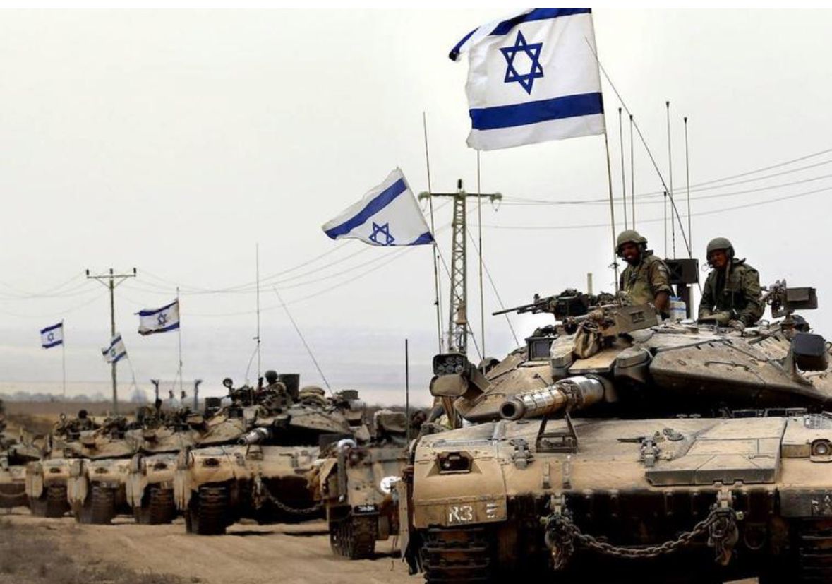 Tanques israelíes banderas