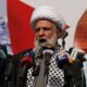 El líder adjunto de Hezbollah en el Líbano, Sheikh Naim Qassem, habla durante una manifestación de apoyo a los palestinos en Gaza, en medio del conflicto en curso entre Israel y el grupo islamista palestino Hamás, en Beirut, Líbano,