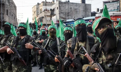 231009-gaza-city-hamas-fighters-masks-weapons-2017-ac-1108p-1bb51e