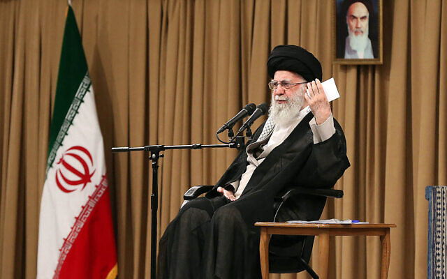 AFP__20240925__36GZ4TM__v2__HighRes__IranPoliticsKhamenei-640×400