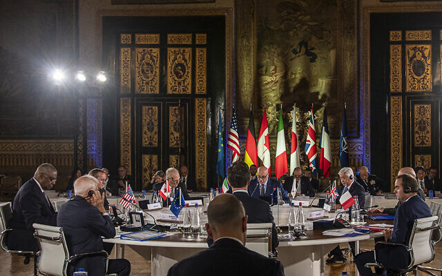 AFP__20241019__36KC3YL__v9__HighRes__TopshotItalyG7DefenceDiplomacySummit-640×400
