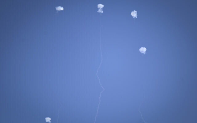F241023MG020-640×400