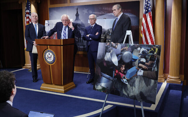 AFP__20241119__2185611646__v2__HighRes__SenSandersHoldsPressConferenceOnArmsSalesToI-640×400