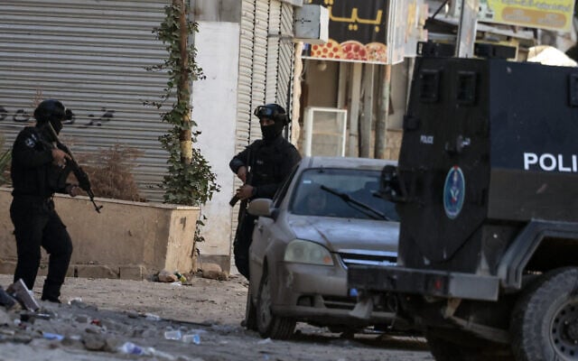AFP__20241218__36QM9QP__v1__HighRes__PalestinianIsraelConflictFuneral-640×400
