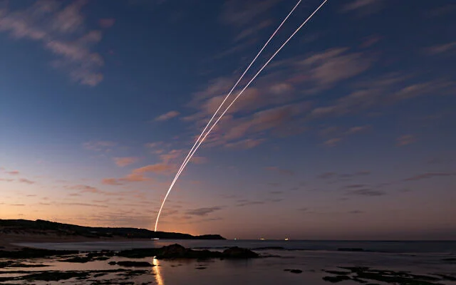 AS2_1644b2-640×400