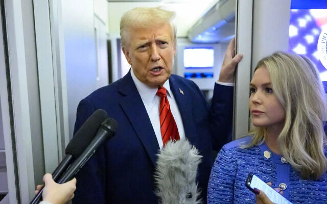 Trump Leavitt