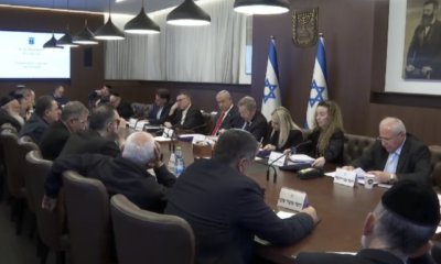 Gabinete 2-25
