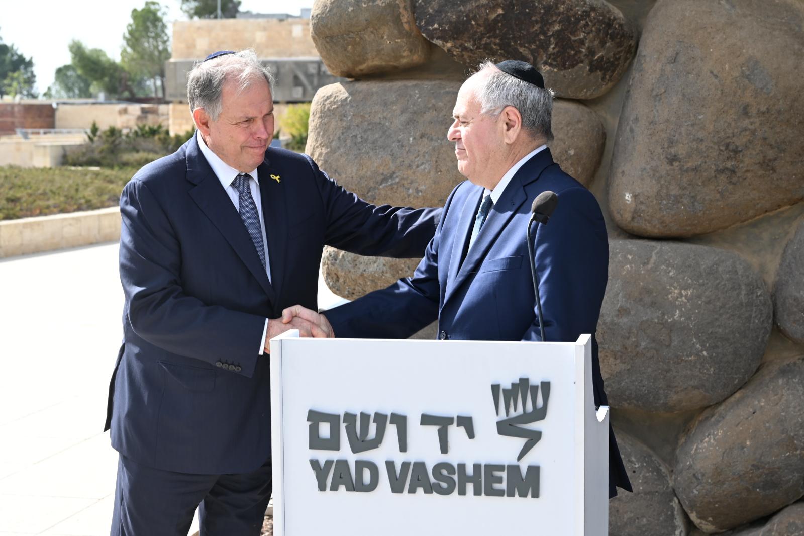 Werthein Dayan