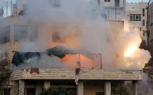 AFP__20250305__36ZC2DR__v1__HighRes__PalestinianIsraelConflictDemolition-640×400