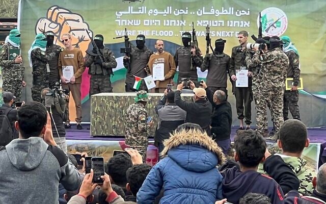 Entrega Ben Ami Sharabi Levy