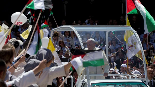2025-05-04t185725z_1803411314_rc25beai2fxb_rtrmadp_3_pope-succession-gaza-popemobile