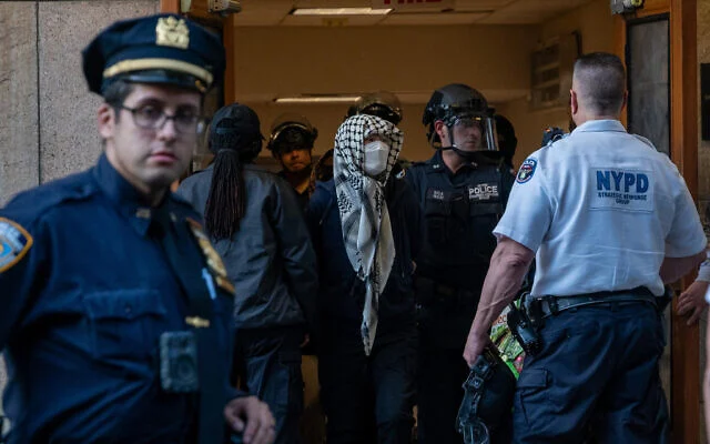 AFP__20250508__2213980325__v1__HighRes__ProPalestineProtestersTakeOverColumbiaUniver-1-e1746711457263-640×400