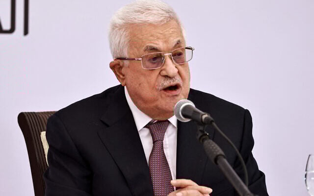 AFP__20250514__46MW4ER__v1__HighRes__PalestinianHealthCancerCentreAbbas-e1747823404614-640×400