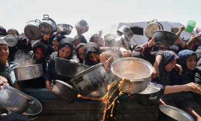 Palestinos buscan comida Khan Younis Gaza