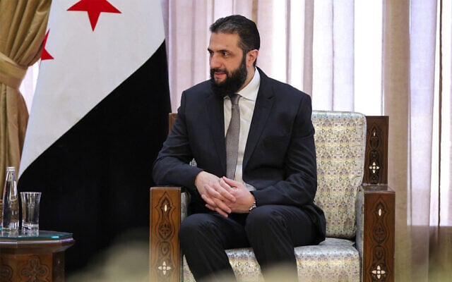 AFP__20250531__48QF9MN__v1__HighRes__SyriaSaudiPoliticsDiplomacy-e1748947537204-640×400